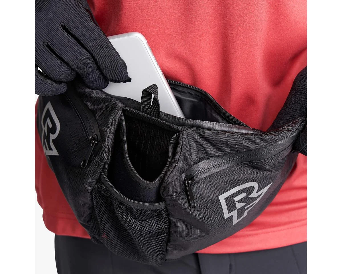 Race Face Stash Quick Rip Hip Pack (Black) - view 3